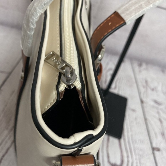 Cluci Laptop Travel Tote Bag White Padded Double Strap‎ Inner Pockets - Picture 6 of 13